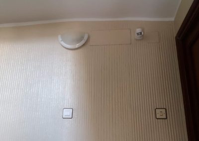 instalación de apliques y luces con sensor de movimiento comunidad vecinos Mieres