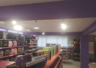 Instalación eléctrica para tienda Folder (papelería) en Oviedo